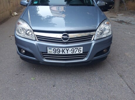 Opel Astra 2008