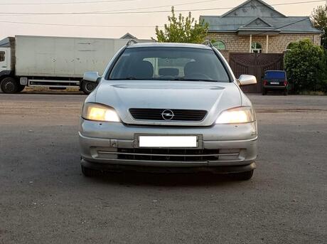Opel Astra 2001