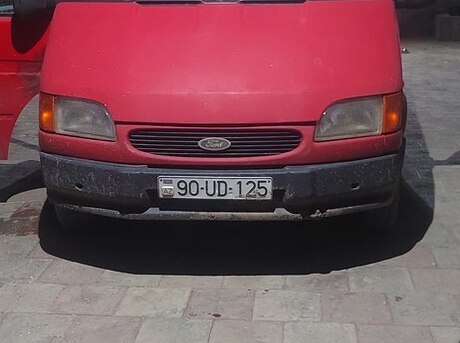 Ford Transit 2000