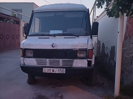 Mercedes 208 D 1996