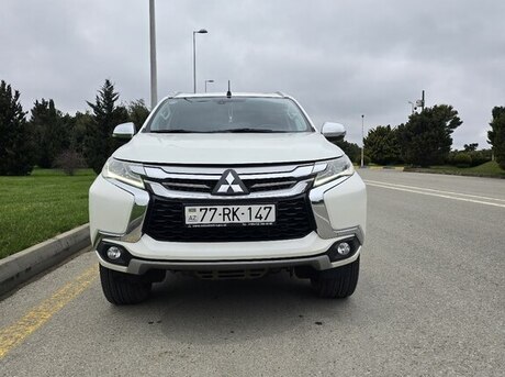 Mitsubishi Pajero Sport