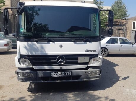 Mercedes Atego 818 2009