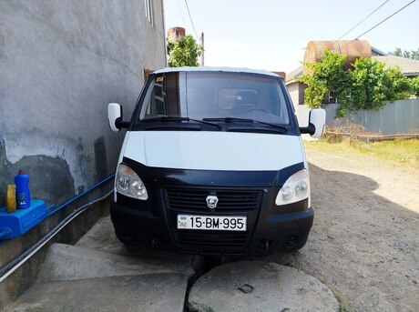 GAZ 330200 2010