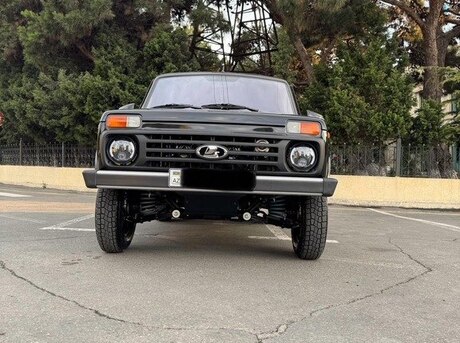 LADA (VAZ) Niva 2025