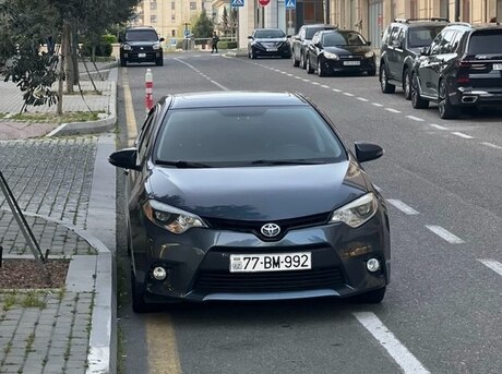 Toyota Corolla 2016