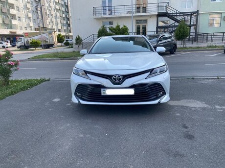 Toyota Camry 2018