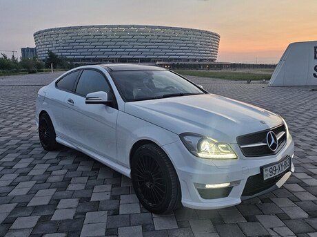 Mercedes C 250