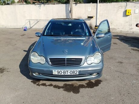 Mercedes C 180 2004