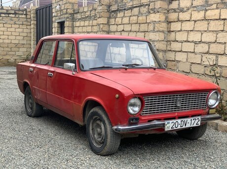 LADA (VAZ) 21011 1982