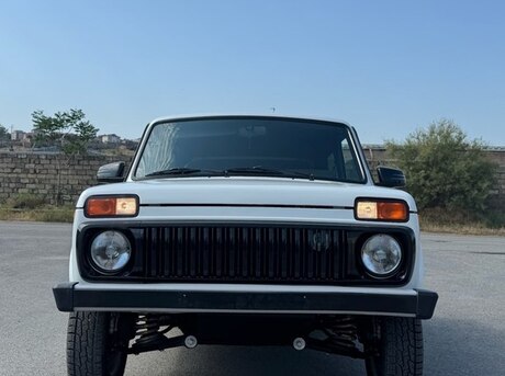 LADA (VAZ) Niva 2012