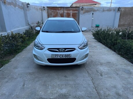 Hyundai Accent