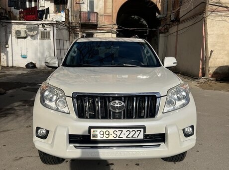 Toyota Land Cruiser Prado 2010