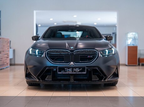 BMW M5