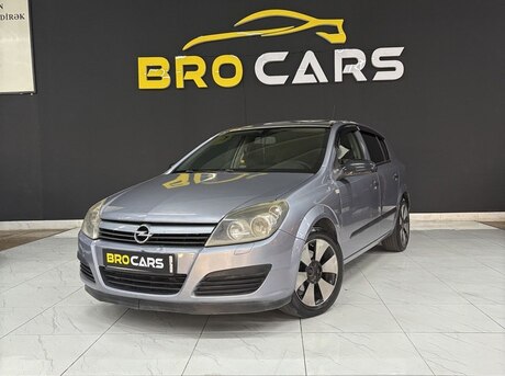 Opel Astra 2004