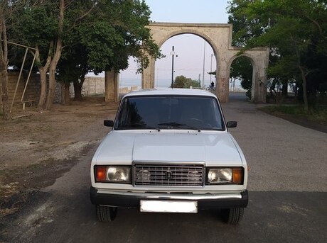 LADA (VAZ) 2107 2004