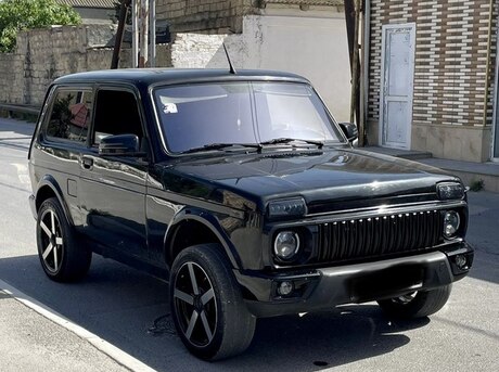 LADA (VAZ) Niva 1998