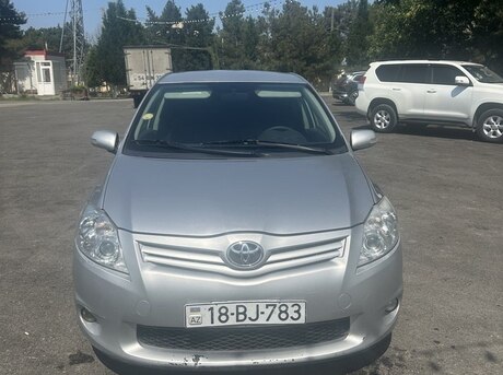 Toyota Auris 2010