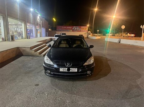 Peugeot 607 2005