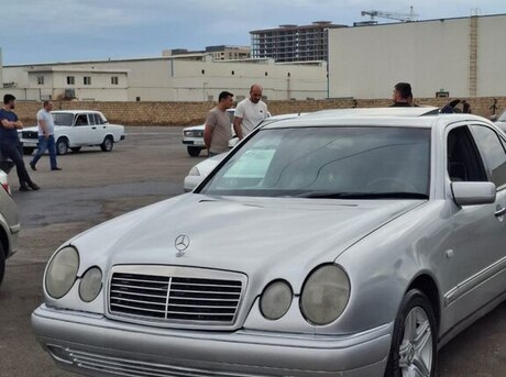 Mercedes E 230 1995