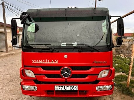 Mercedes Atego 818 2012