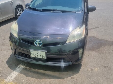 Toyota Prius 2011
