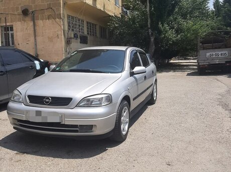 Opel Astra 2001