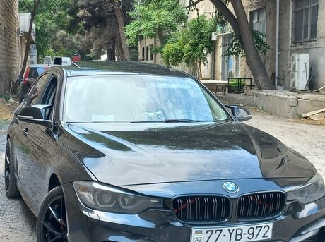 BMW 328 2016