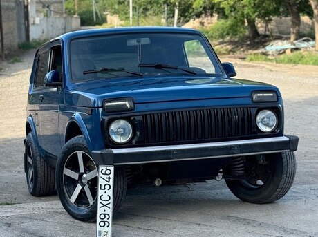 LADA (VAZ) Niva 2015