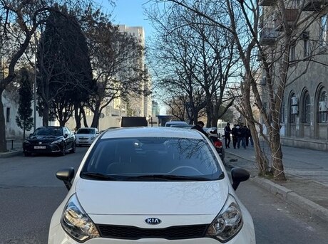 Kia Rio 2016