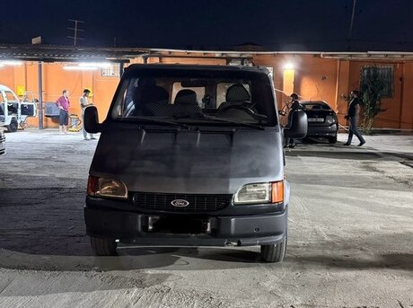 Ford Transit 1999