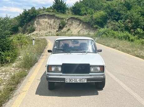 LADA (VAZ) 2107 2009