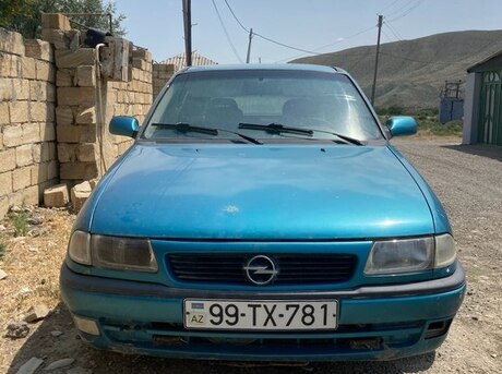 Opel Astra 1995