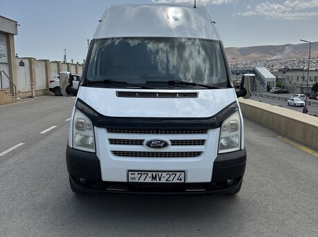Ford Transit 2012