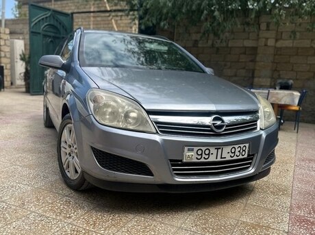 Opel Astra 2008