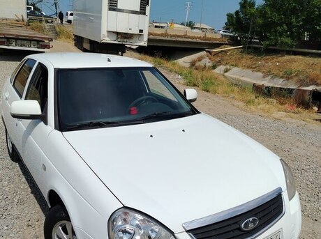 LADA (VAZ) Priora 2013