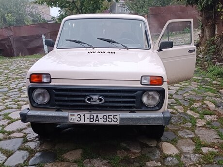 LADA (VAZ) Niva 1987