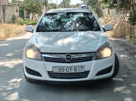 Opel Astra 2009