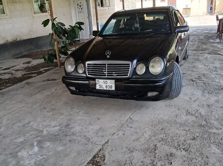 Mercedes E 220 d 1996