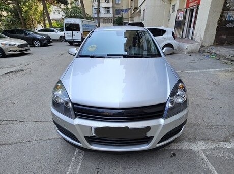 Opel Astra 2004
