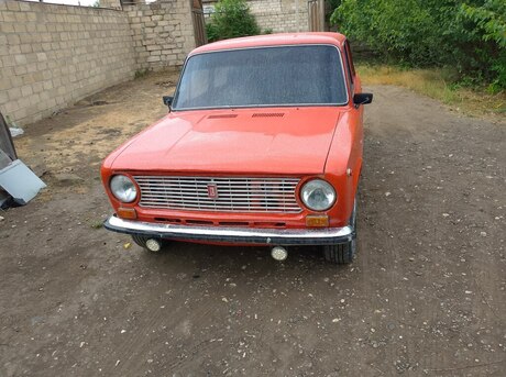 LADA (VAZ) 21011 1982