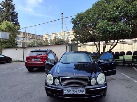 Mercedes E 220 d 2004