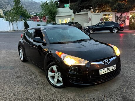 Hyundai Veloster 2011