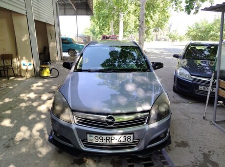 Opel Astra 2008