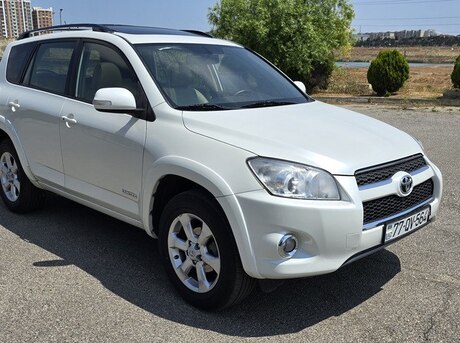 Toyota RAV4 2010