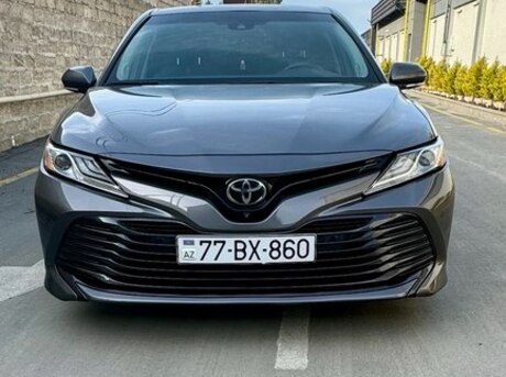 Toyota Camry 2018