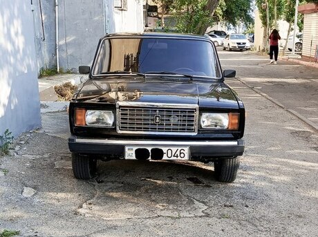 LADA (VAZ) 2107 2010