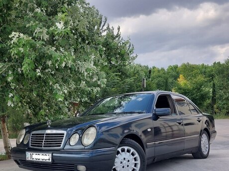 Mercedes E 230 1995