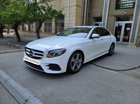 Mercedes E 300