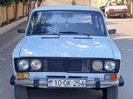 LADA (VAZ) 2107 1986