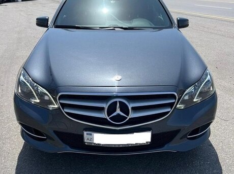 Mercedes E 250 4MATIC 2015
